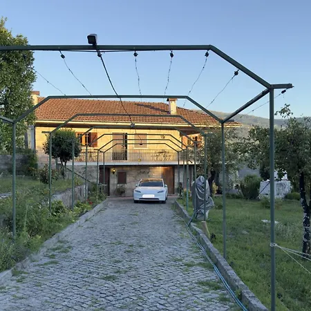 منزل ريفي Casa De Baixo *