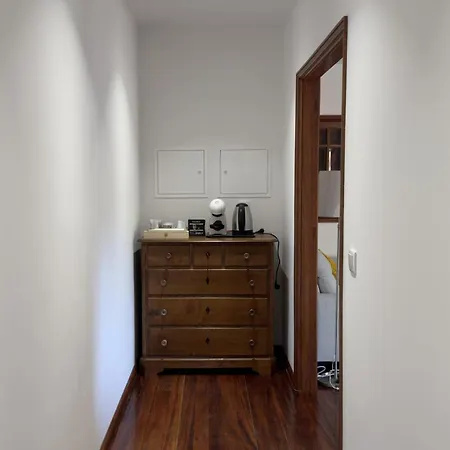 Casa De Baixo * Loureiro (Porto)