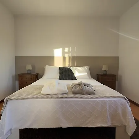 Casa De Baixo منزل ريفي *