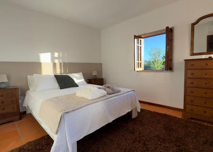 Casa De Baixo Gospodarstwo wiejskie